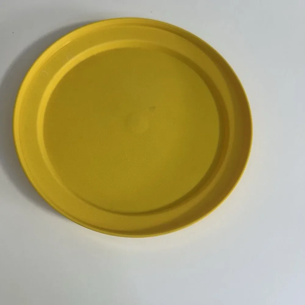 Tupperware Seal N Serve Bowl w/ Lid/Plate-Harvest Yellow #1206 & #1207